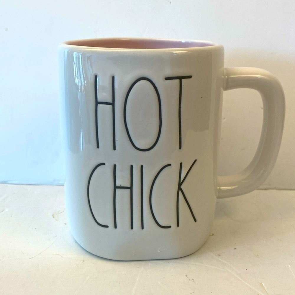 Rae Dunn hot chick large coffee cup 22 ounces  Easter white pink no damage